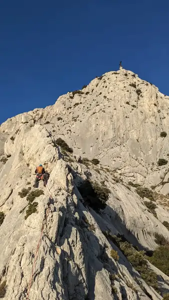 Grimpeur sur la Sainte Victoire