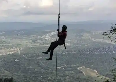 rappel en fil d'araignée au pic saint loup